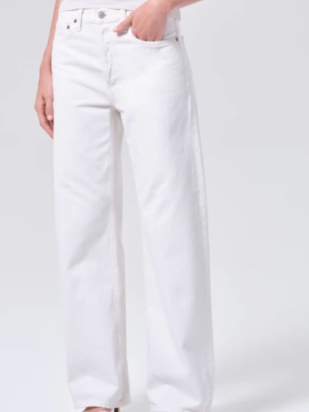 NWT – Agolde Arc Jean In Chalk White